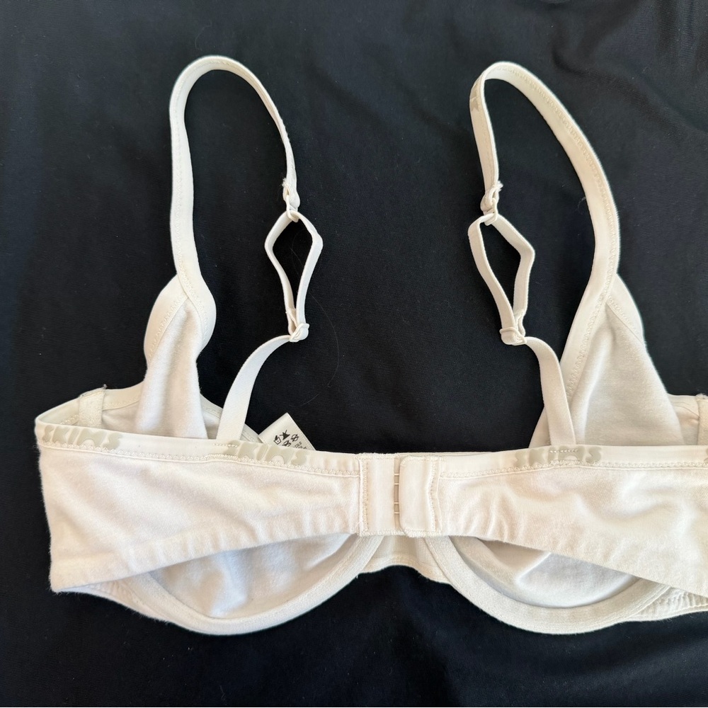 Skims bras